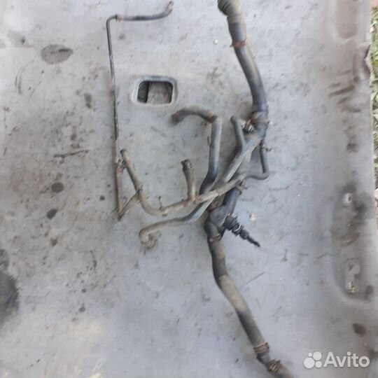 Патрубки охлаждения 1,6 AKL Октавия А4 VW Гольф 4