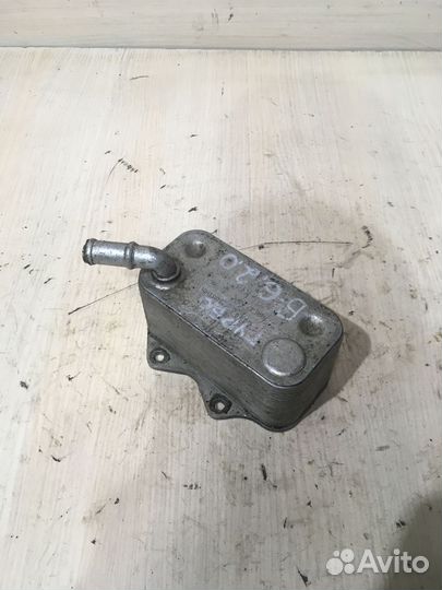 Радиатор VW Passat B6 06D117021C