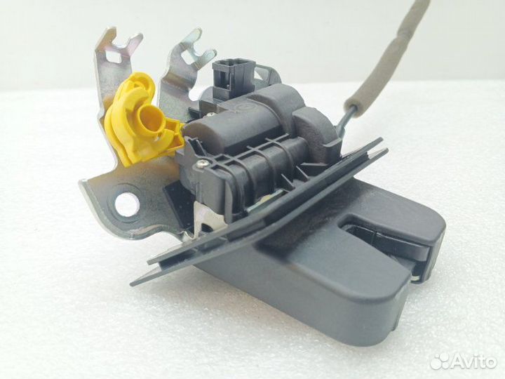 Замок багажника задний Audi Q5 FY 2.0 DET 2019