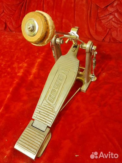 Педаль для бас барабана amati амати