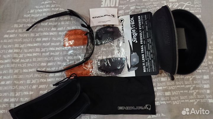 Очки Endura Singletrack Black 3 линзы в комплекте