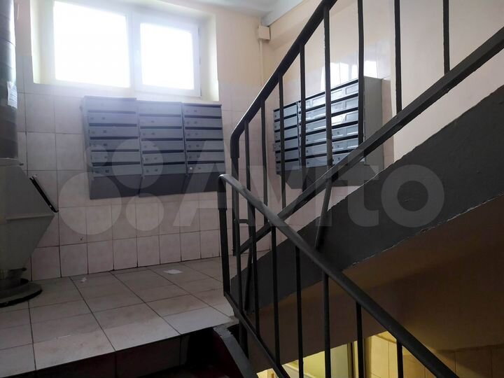 Комната 10,1 м² в 2-к., 8/9 эт.