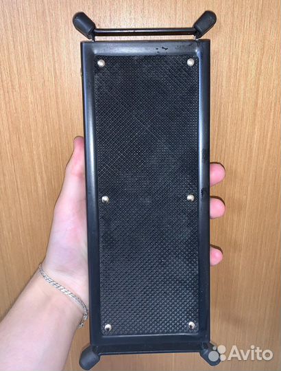 Подставка под ногу гитариста