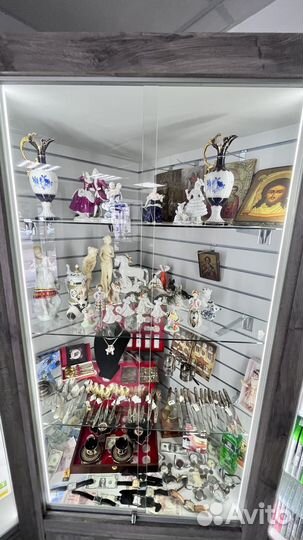 Фарфоровые статуэтки