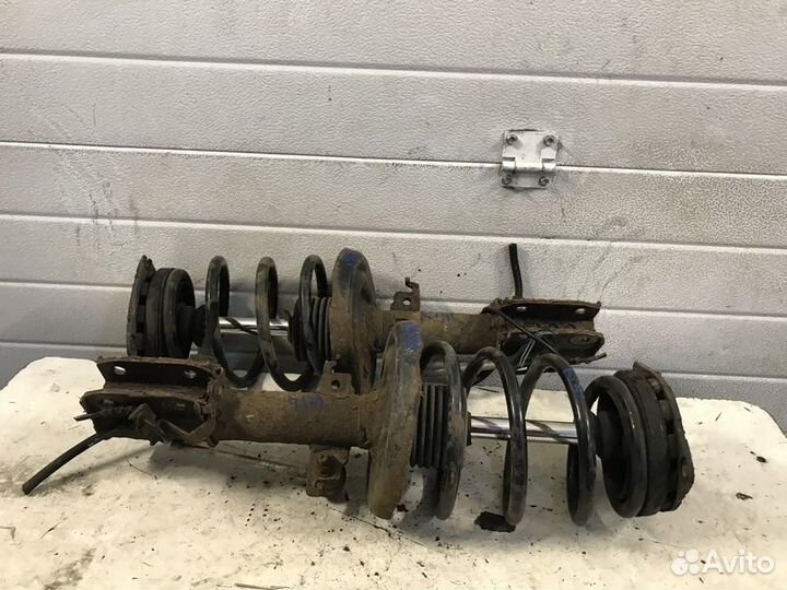 Амортизатор передний Renault Megane 3 Scenic 3