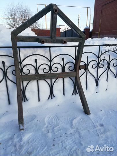 Крепление для запасного колеса газ 66