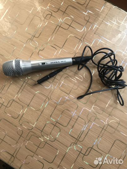 Студийный микрофон