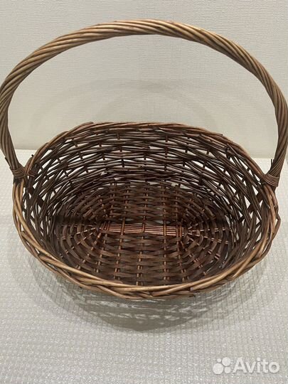 Корзина плетеная
