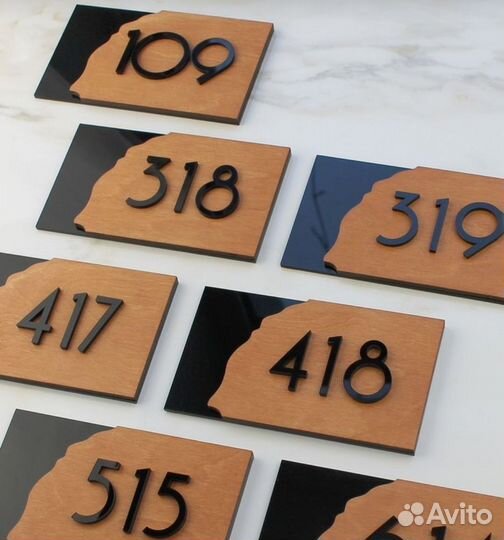 Таблички с номером квартиры