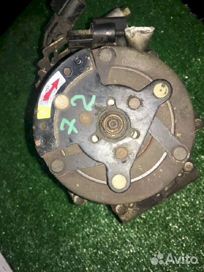 Компрессор кондиционера 6G72 Mitsubishi Delica PD6