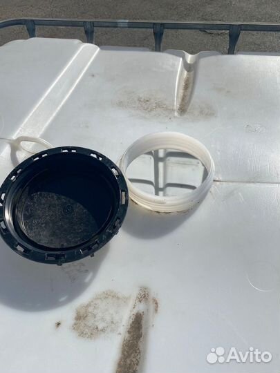 Еврокуб 1000л. на пластиковом поддоне