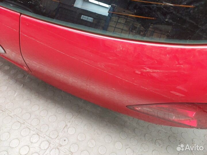 Крышка багажника Opel Astra J, 2010