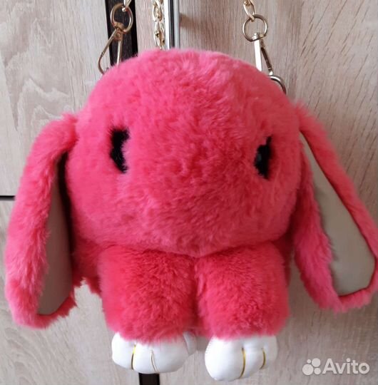 Меховой рюкзак