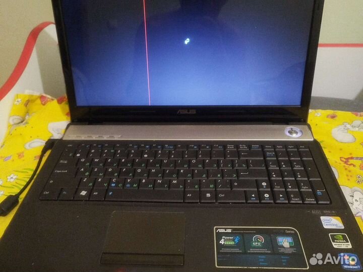 Ноутбук asus