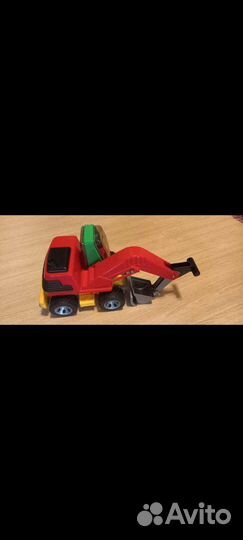 Экскаватор Bruder Roadmax (20-050) 38.3 см