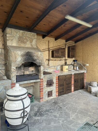 Дом 232 м² на участке 6 сот.