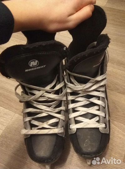 Коньки хоккейные детские 38 размер