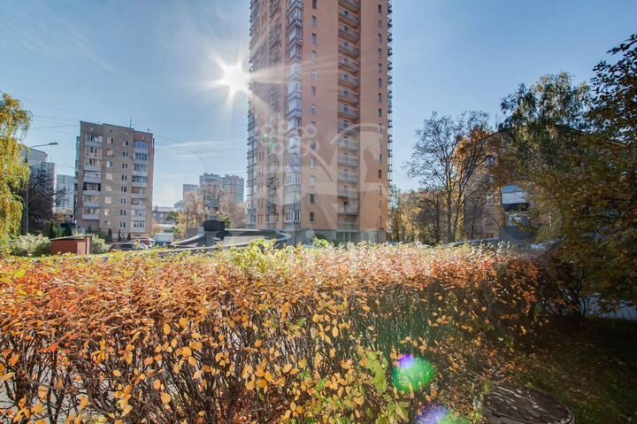 6-к. квартира, 232,6 м², 24/24 эт.