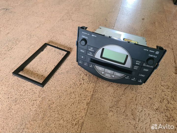 Магнитола штатная для toyota Rav 4 3го поколения