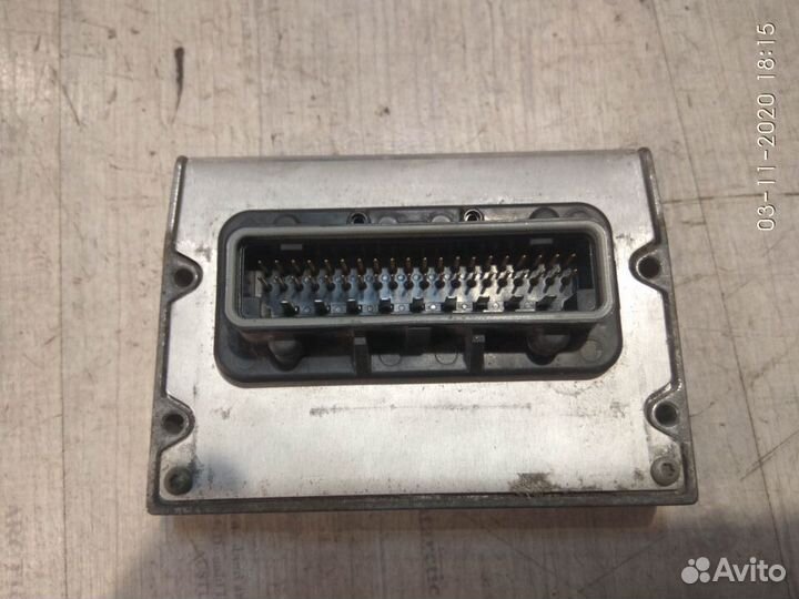 Фронтальное реле на Додж Караван 2003 года