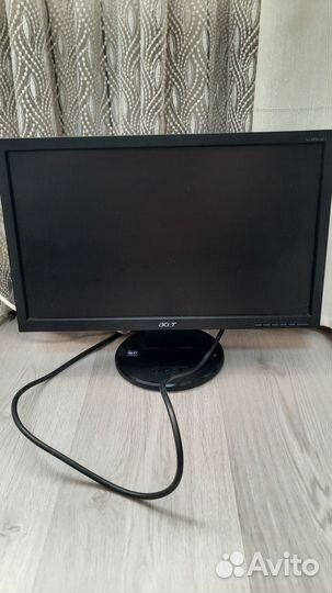 Монитор acer V193HQV