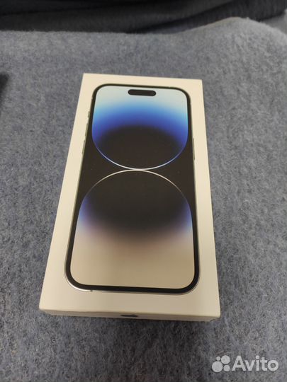 Коробка от iPhone 14 pro