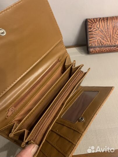 Кошельки женские