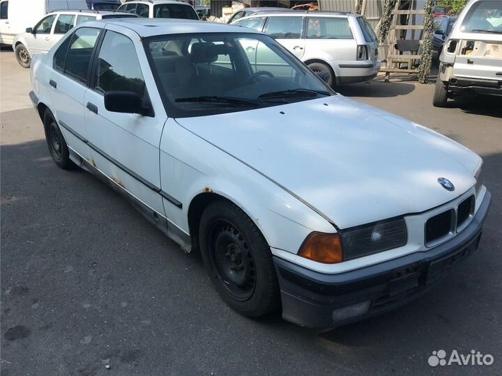 Разбор на запчасти BMW 3 E36