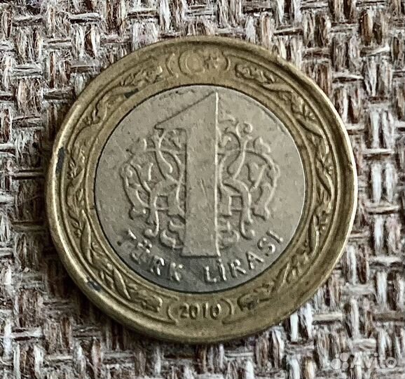 Монета Турция 1 лира 2010