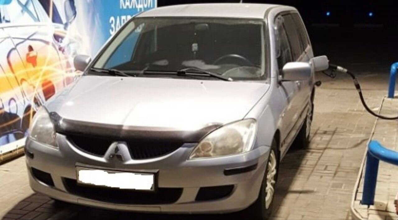 Mitsubishi Lancer: фото владельца