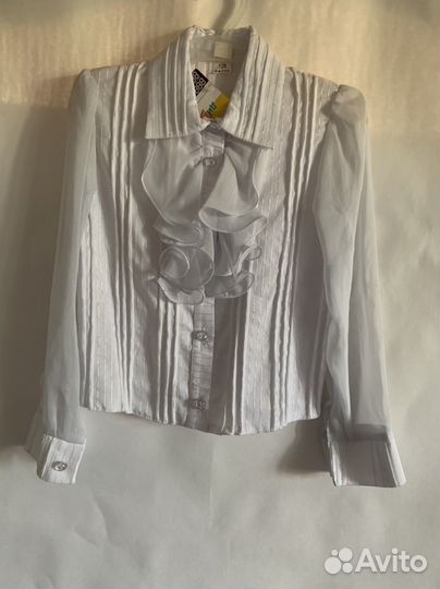 Школьная блузка 128 новая