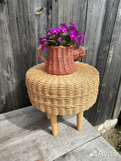 Стул-пуфик декоративный