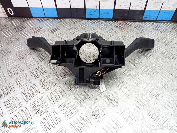 Переключатель подрулевой (стрекоза) Volkswagen Eos