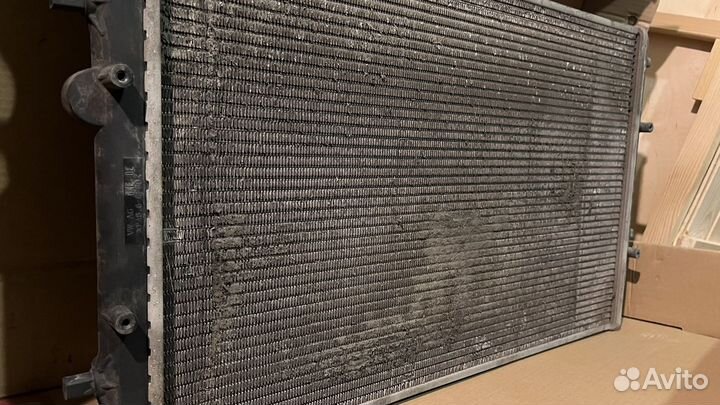 Радиатор охлаждения skoda fabia 2 1.6