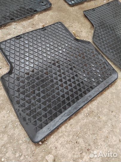 Коврики на volkswagen tiguan 1 (оригинал)