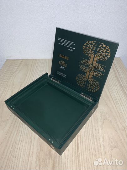 Коробки от сигар