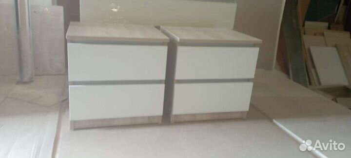 Тумба прикроватная