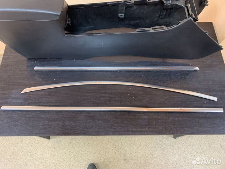 Молдинг уплотнение двери хром Opel Astra J 5DR