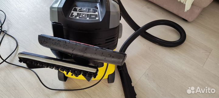 Пылесос профессиональный моющий karcher se 5.100