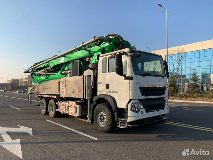 Автобетононасос Isuzu Giga, 2024