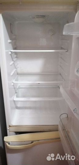 Холодильник бу samsung