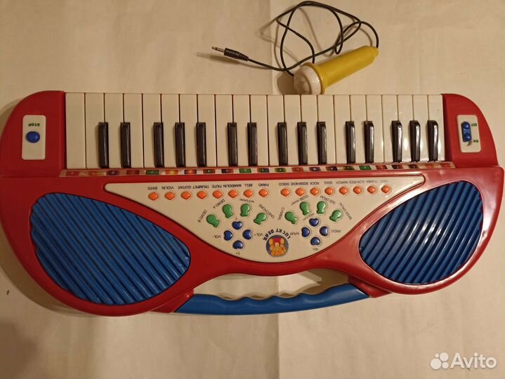 Детский синтезатор с микрофоном