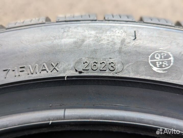 Tourador Ice Star TSW1 295/40 R21 111T