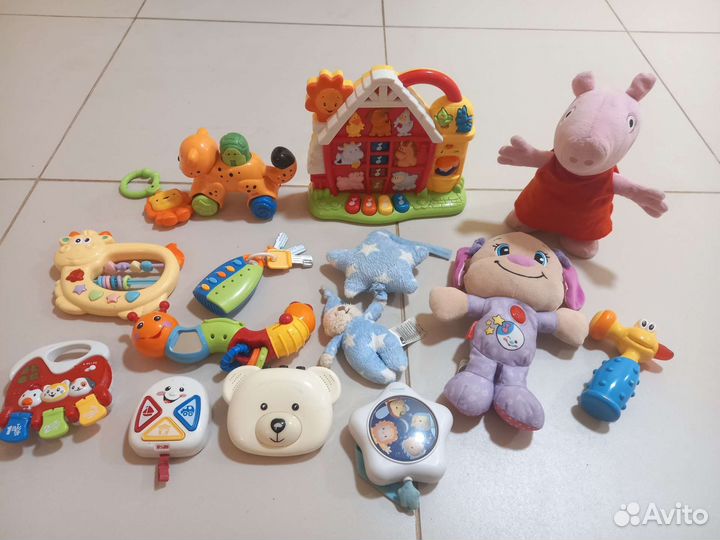 Развивающие детские игрушки для малышей