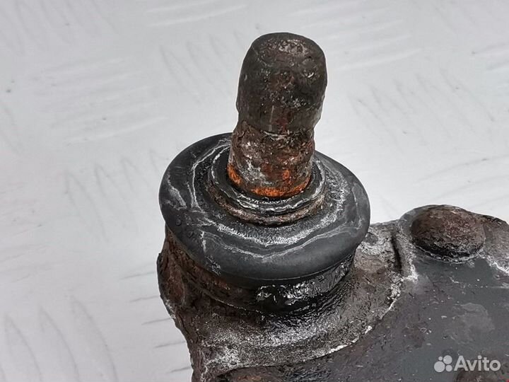 Рычаг передний правый Opel Corsa D рест. 2011