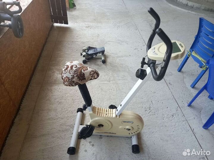 Велотренажер бу