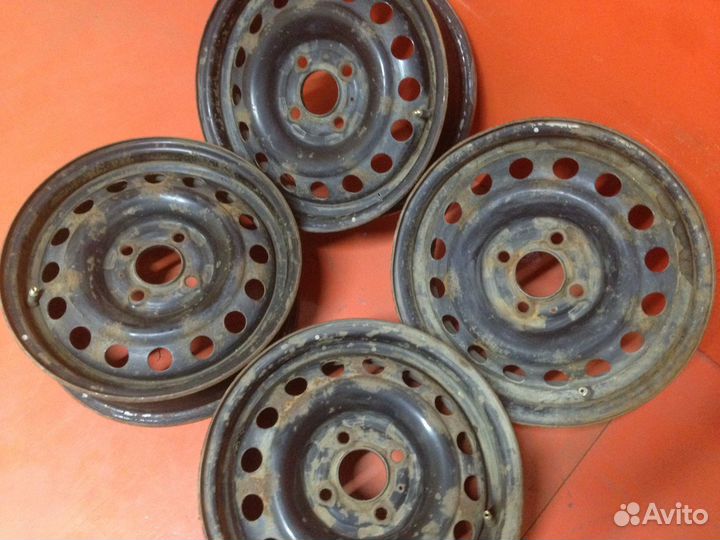 1 шт. Диски- диаметр 14 PCD 4х100