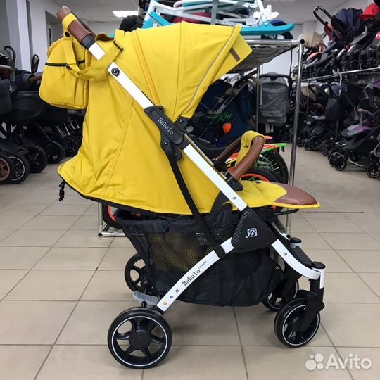 Прогулочная коляска новая