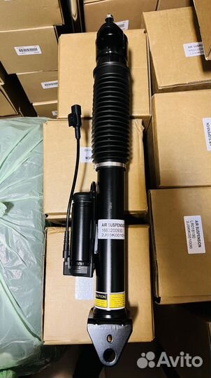 Передняя пневмостойка Land Rover Discovery 3/4 с A