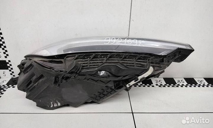 Фара правая Volvo XC60